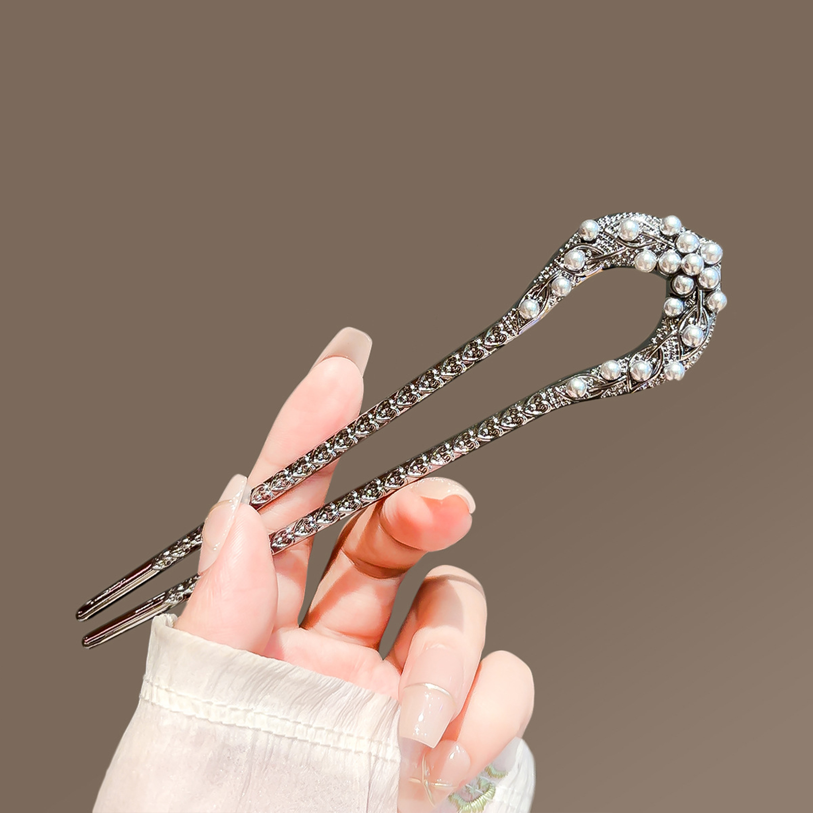 Women Fashion Hair Style - ファッションメタル U 字型ヘアクリップ女性のためのエレガントな模擬パールタッセルヘアピンヘアアクセサリー女性の帽子ギフト