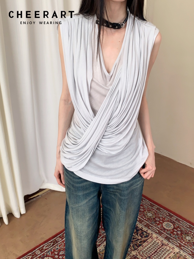 Women'S Fashion Designer Clothes - CHEERART デザイナークロスノースリーブトップ女性のための夏のブラウス V ネックドレープグレートップトレンディなファッション服