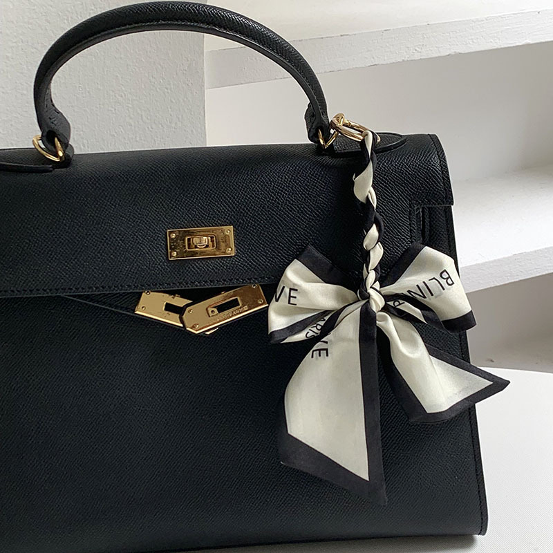 Women'S Ysl Fashion - 新しいカラーの手編みシルクスカーフボウペンダント、女性用、かわいいバッグチャームキーリングアクセサリー、デイリーパーティーギフト、イブニングウェディング用