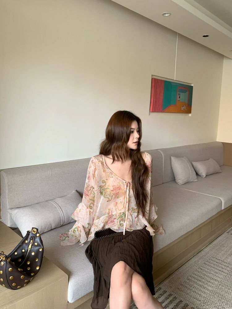 2026年ボヘミアンペイズリープリントシフォンブラウス、女性 - Wrap Blouse Chiffon のレビューと価格