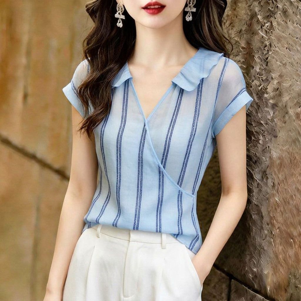 フレンチスタイルブルー縦縞ラップブラウス、ラッフルカラー、キ - Wrap Blouse Chiffon のレビューと価格