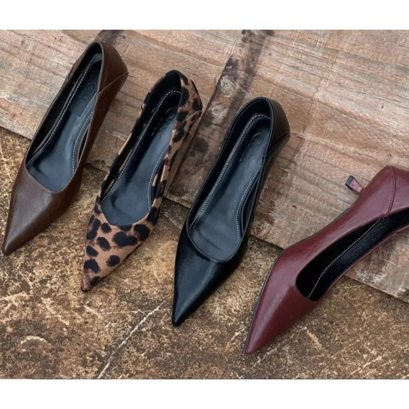 2024 女性のセクシーなハイヒールバーガンディヌードパンプ - Women'S Fashion Footwear のレビューと価格