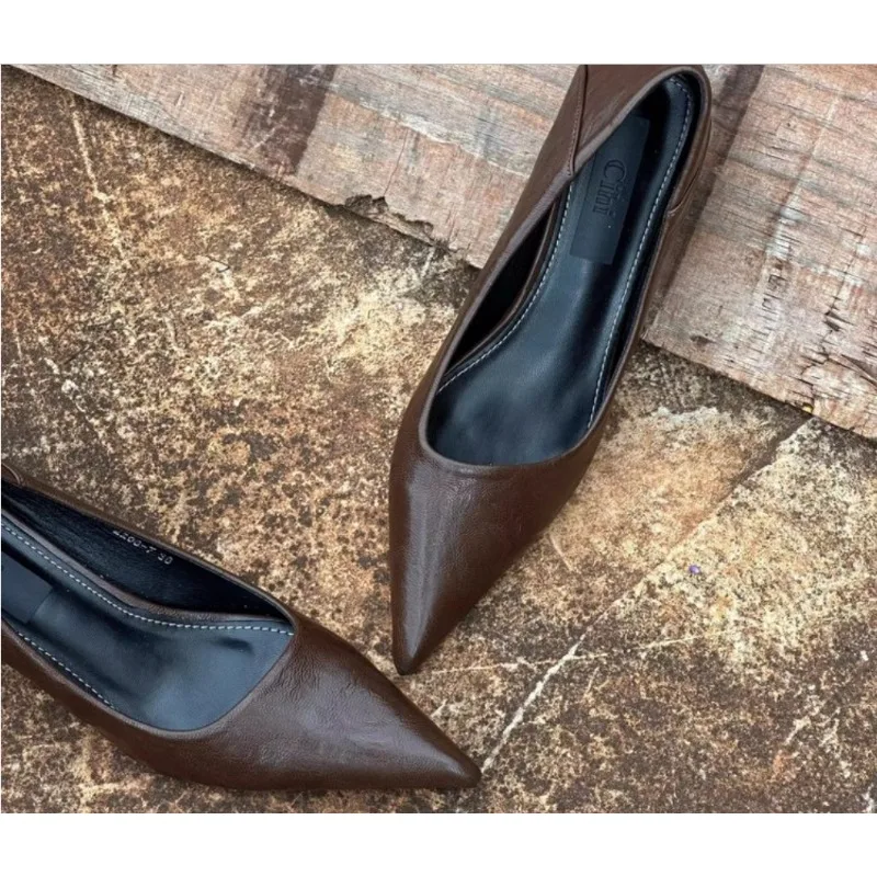 2024 女性のセクシーなハイヒールバーガンディヌードパンプ - Women'S Fashion Footwear のレビューと価格